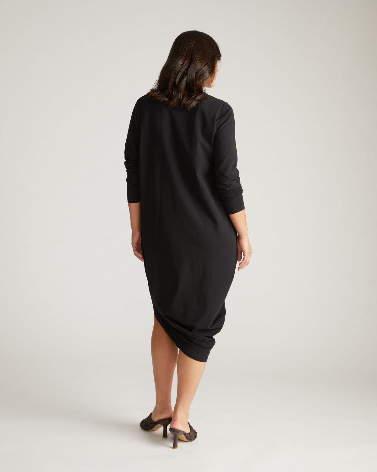 Iconic Long Sleeve V-Neck Geneva Dress Black